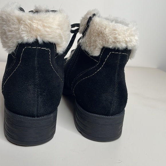 Earth Origins Rada Women's suede Faux Fur Lined Lace-Up alpine Booties size 11 - Picture 5 of 9